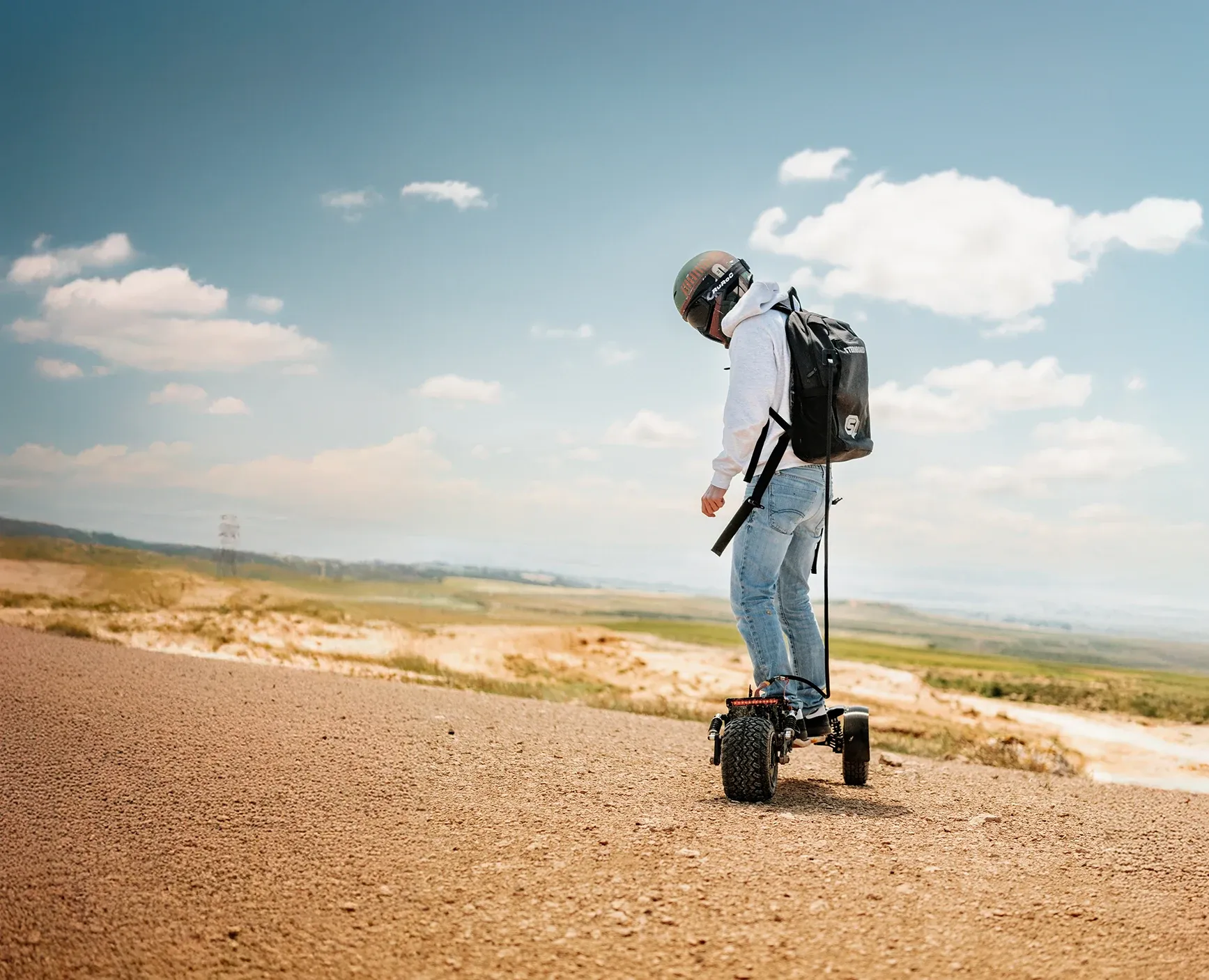 batterie sac à dos sternboard innovation skateboard électrique autonomie amovible