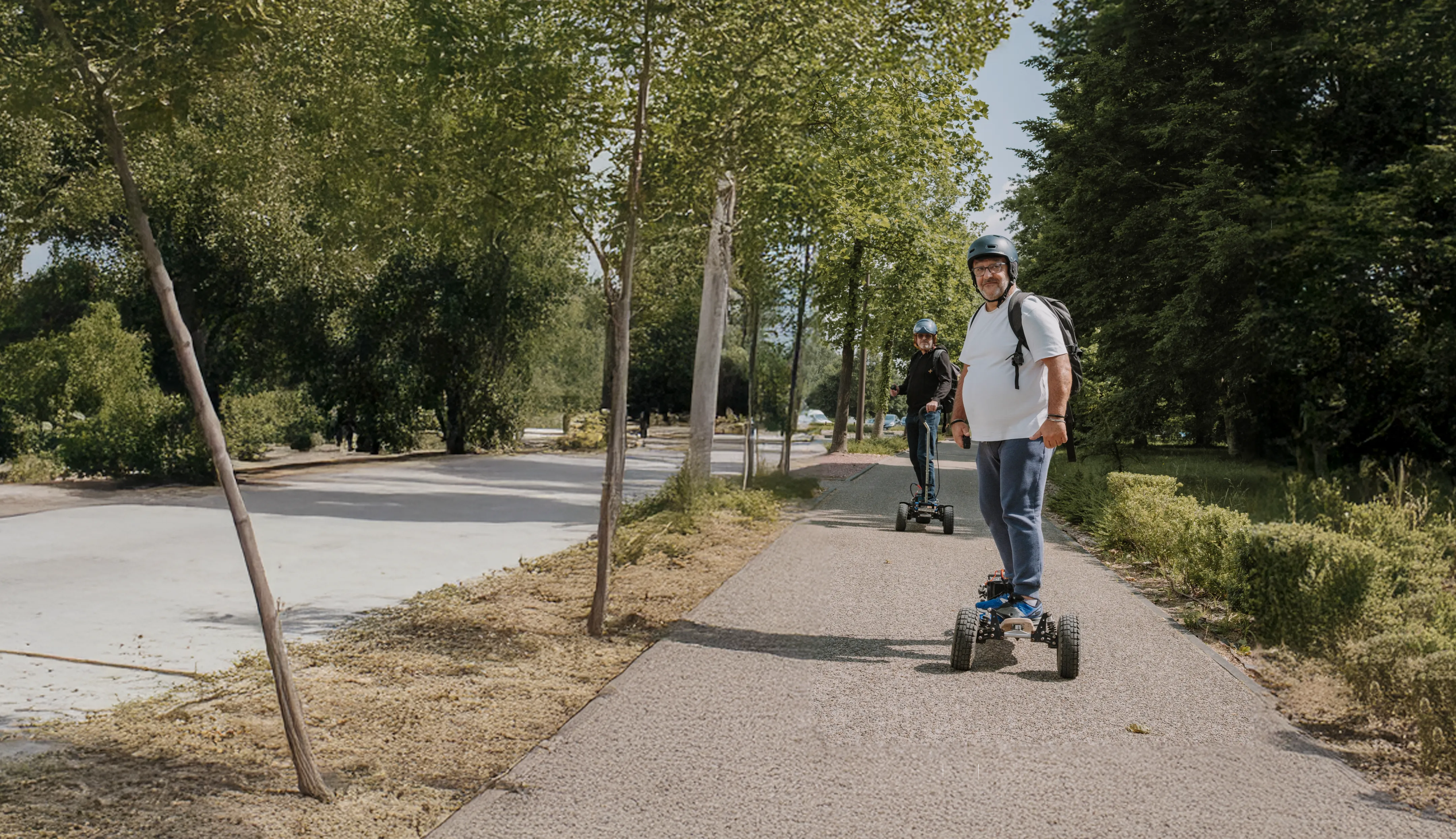 Sortie famille plein air e-skate Sternboard aventure nature partagée